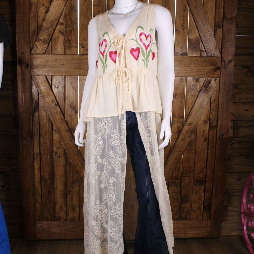 Heart Floral Lace Tie-Front Vest