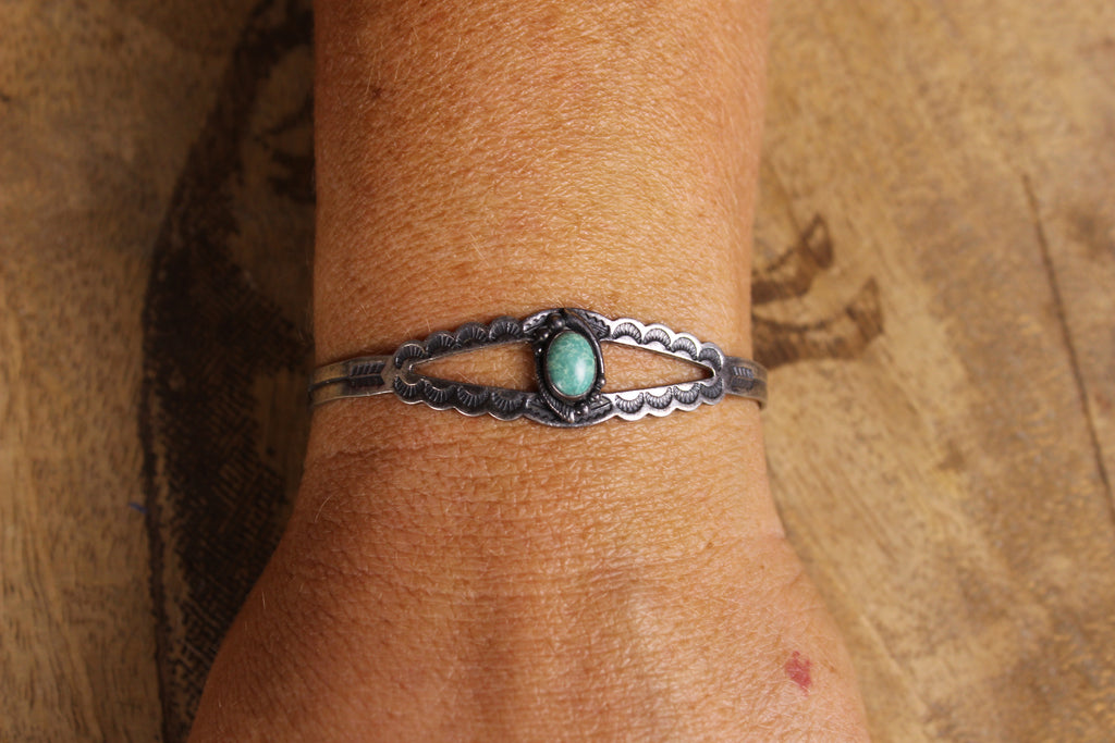 Vintage Fred Harvey Era Navajo Sterling Silver Turquoise Cuff Bracelet
