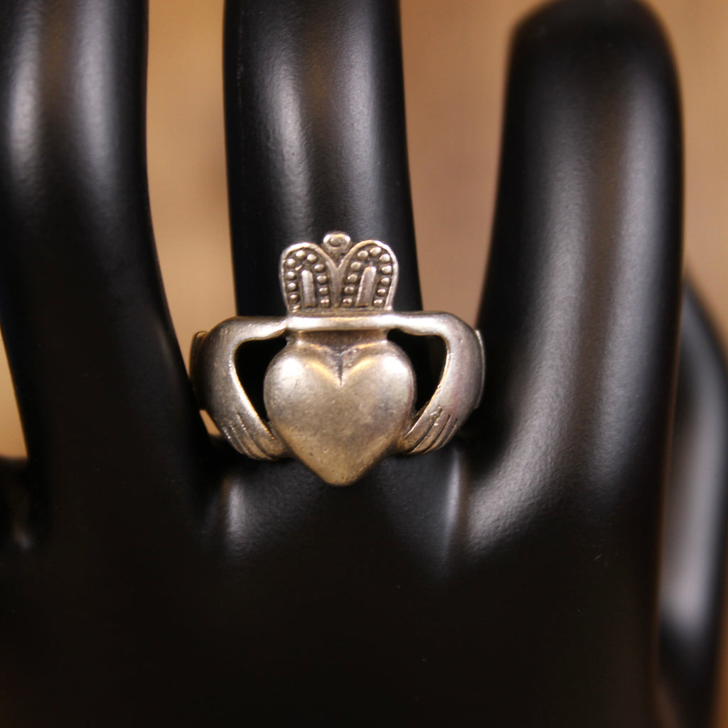 Sterling Silver Claddagh Ring