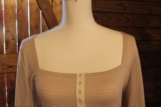 Knit top snap down