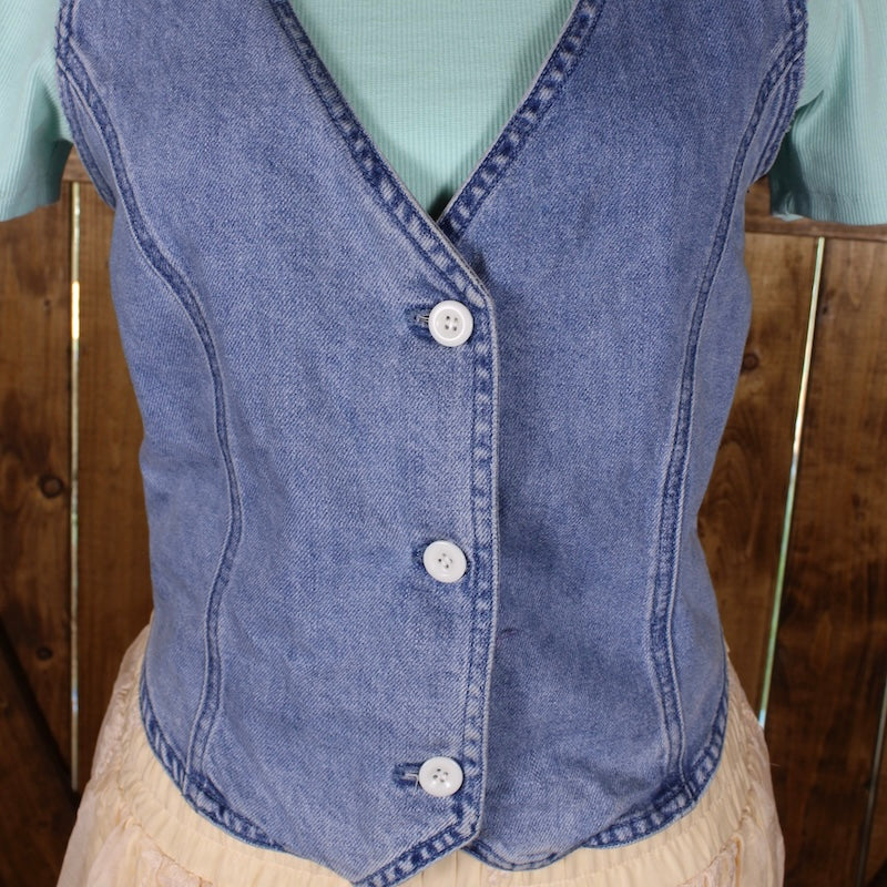 Cropped Denim Vest Top | Western Button Front Festival Top